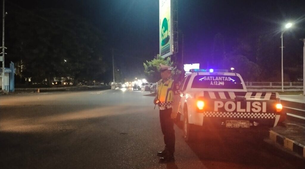 Blue Light Patrol, Satlantas Polres Lhokseumawe Tingkatkan Keamanan Lalu Lintas di Malam Hari