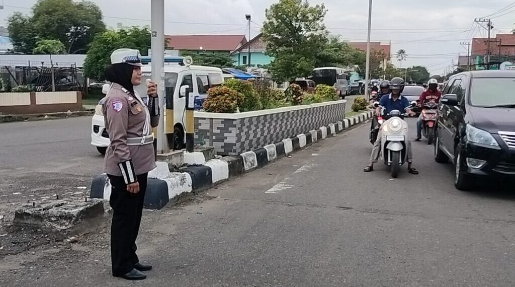 Satlantas Polres Lhokseumawe Gelar Penyuluhan Keliling untuk Tingkatkan Kesadaran Berlalu Lintas