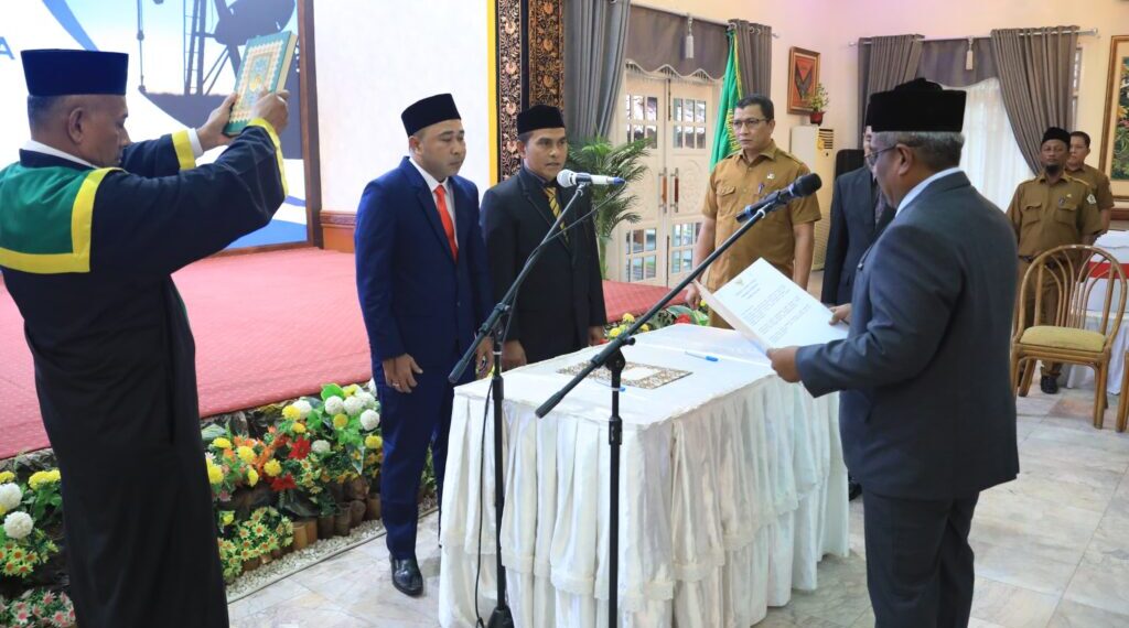 Ini Harapan Pj Bupati Aceh Utara Usai Lantik Dirut PT. Pase Energi Migas