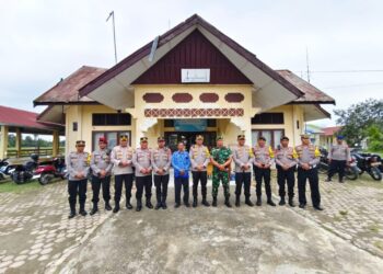 Pamatwil dan Kapolres Lhokseumawe Tinjau Langsung Rapat Pleno Rekapitulasi Pilkada 2024