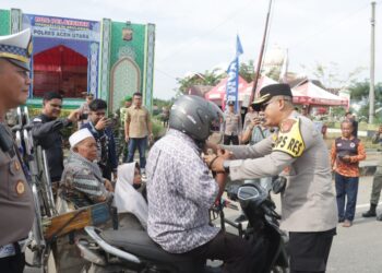 Kapolres Aceh Utara Tinjau Pos Pelayanan Ops Lilin Seulawah di Lhoksukon