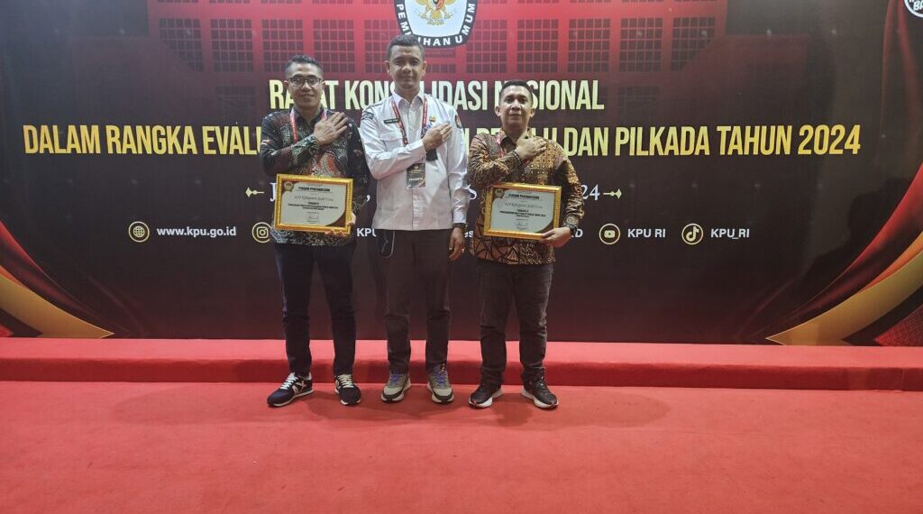 KIP Aceh Utara Terima Dua Penghargaan Tingkat Nasional