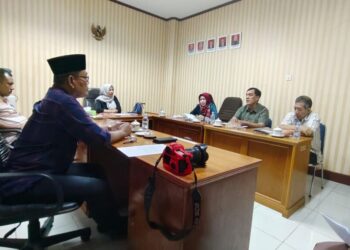 Ketua BKD DPRK Lhokseumawe Gelar Rapat Internal Bahas Langkah Kerja Tahun 2025 dan Lima Tahun Mendatang