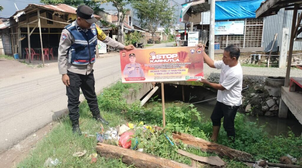 Cegah Adanya Pungli, Personel Polsek Sosialisasi STOP Pungutan Liar