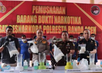 Polresta Banda Aceh Musnahkan 3,7 Kg Sabu