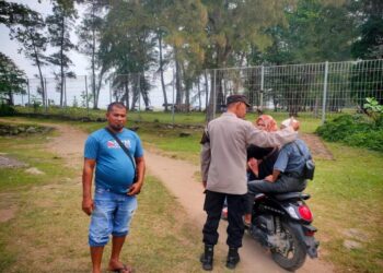 Polsek Muara Satu Gelar Patroli Wisata, Wujudkan Lingkungan Kondusif di Kawasan Pantai