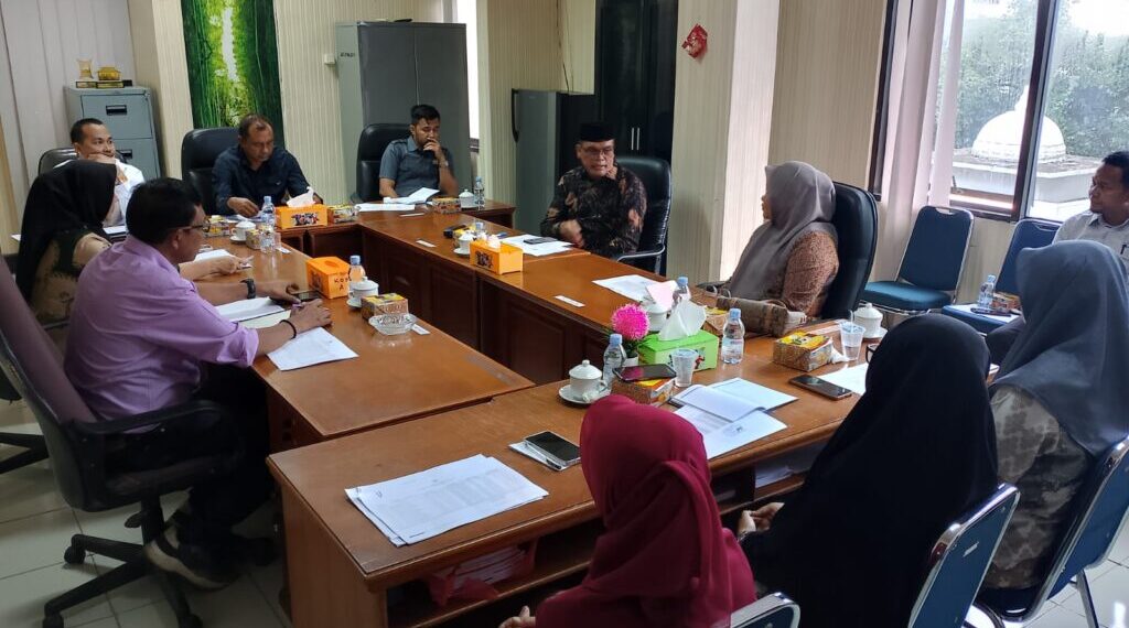 Komisi A DPRK Lhokseumawe Gelar RDP Bahas Penyaluran Dana Desa