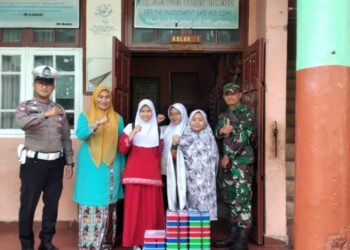 Polres Aceh Tengah Lagi Kawal Distribusi 2954 Paket MBG Ke Sekolah Dalam Kecamatan Bebesen