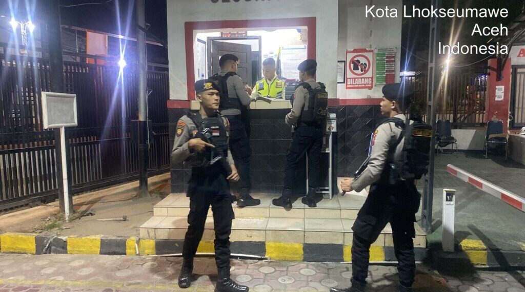Wujudkan Situasi Kondusif, Personil Sat Samapta Intensifkan Patroli Malam