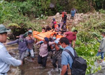 Tragis! Satu Keluarga Diduga Hanyut di Sungai Weh Reseh, Dua Jenazah Sudah Ditemukan