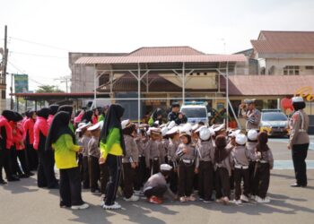 Operasi Keselamatan Seulawah 2025, Satlantas Polres Lhokseumawe Kenalkan Tertib Lalu Lintas kepada Anak Usia Dini