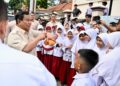Presiden Prabowo Tinjau Program MBG di Bogor, Tegaskan Komitmen untuk Anak Bangsa
