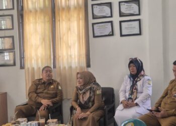 Cek Langsung Pemeriksaan Kesehatan Gratis, Kadinkes Aceh Kunjungi Puskesmas Darul Kamal