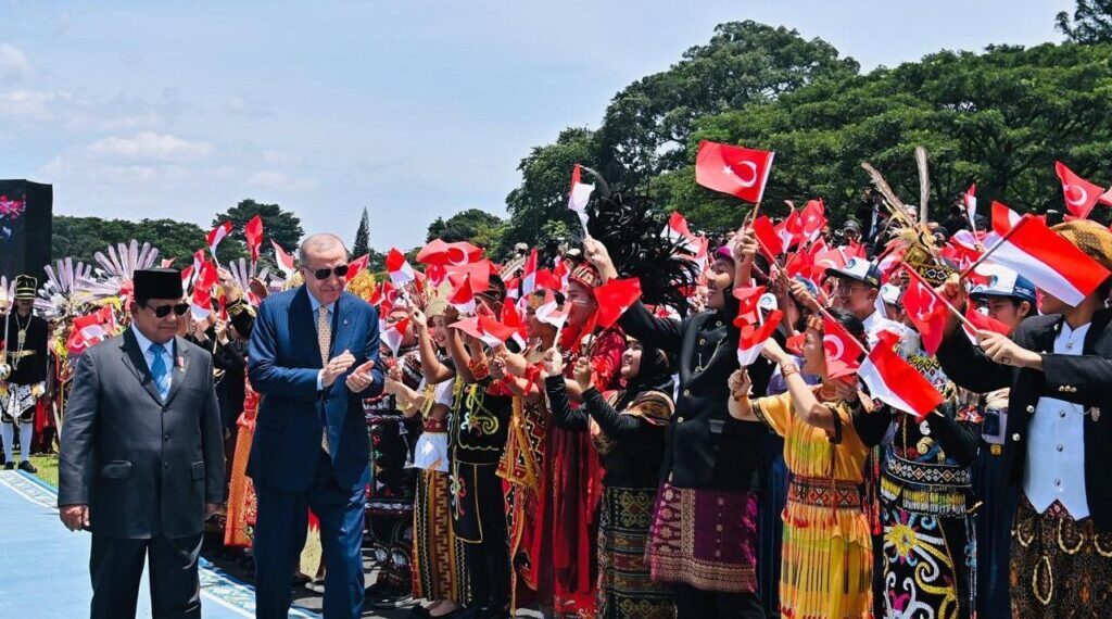 Presiden Prabowo Sambut Presiden Erdoğan dalam Upacara Kenegaraan di Istana Bogor