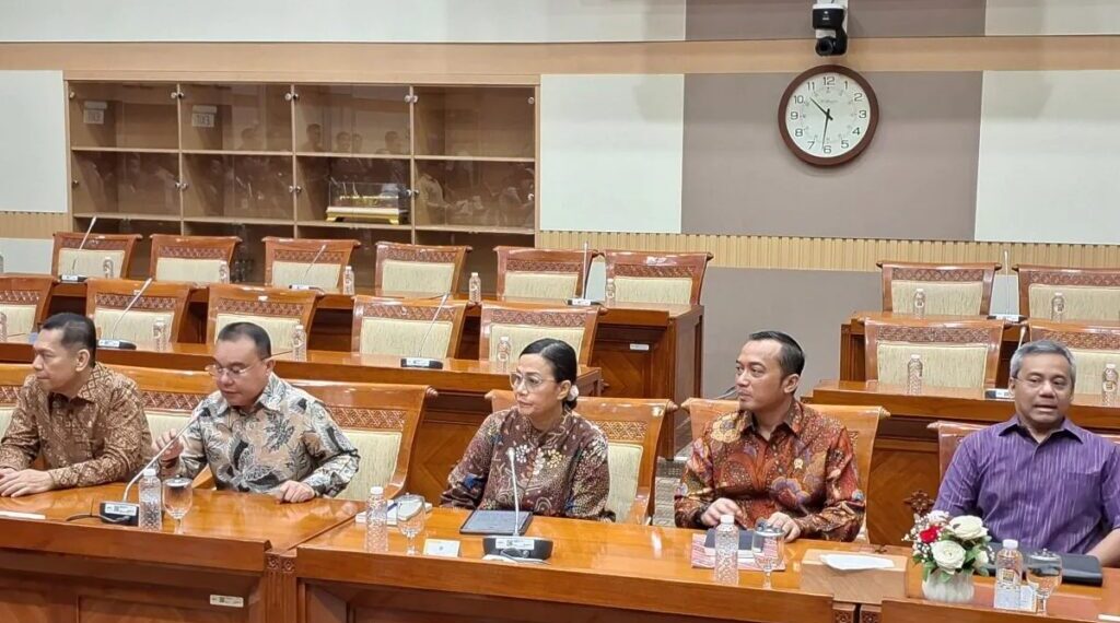 Menkeu Tegaskan Efisiensi Anggaran PTN Tak Boleh Berdampak pada UKT